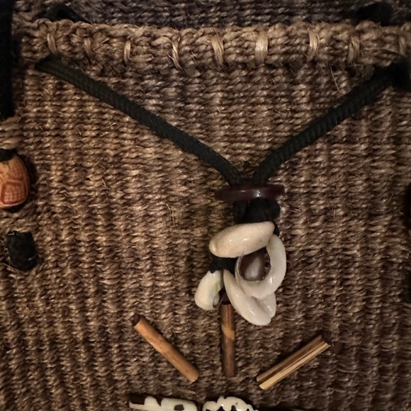 Burlap type Shell Shoulder Bag - Picture 4 of 7